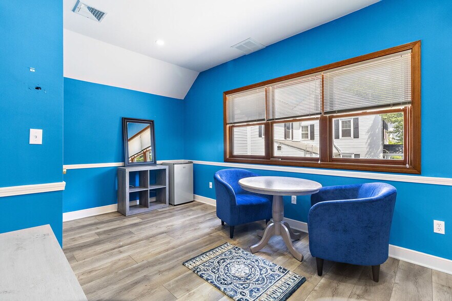 More Photos Of 345 Boston Post Rd, Sudbury Office For Lease