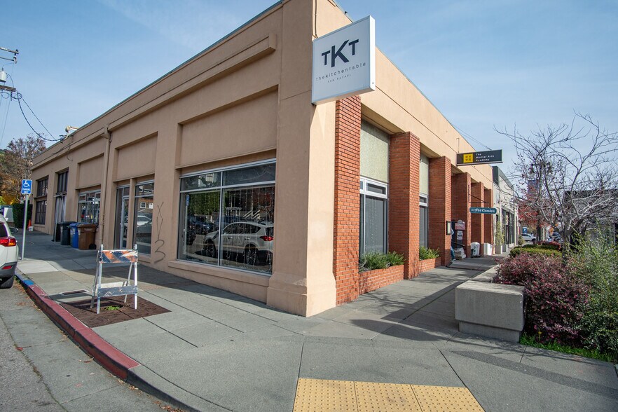 More Photos Of 100 F St, San Rafael Storefront Retail Office For Sale