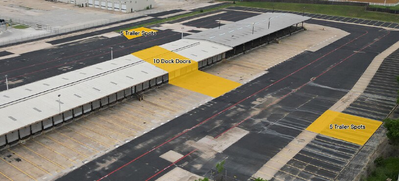 Primary Photo Of 1415 S Loop 12, Irving Truck Terminal For Lease