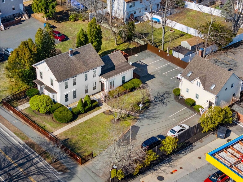 More Photos Of 130 Pine St, Danvers Apartments For Sale