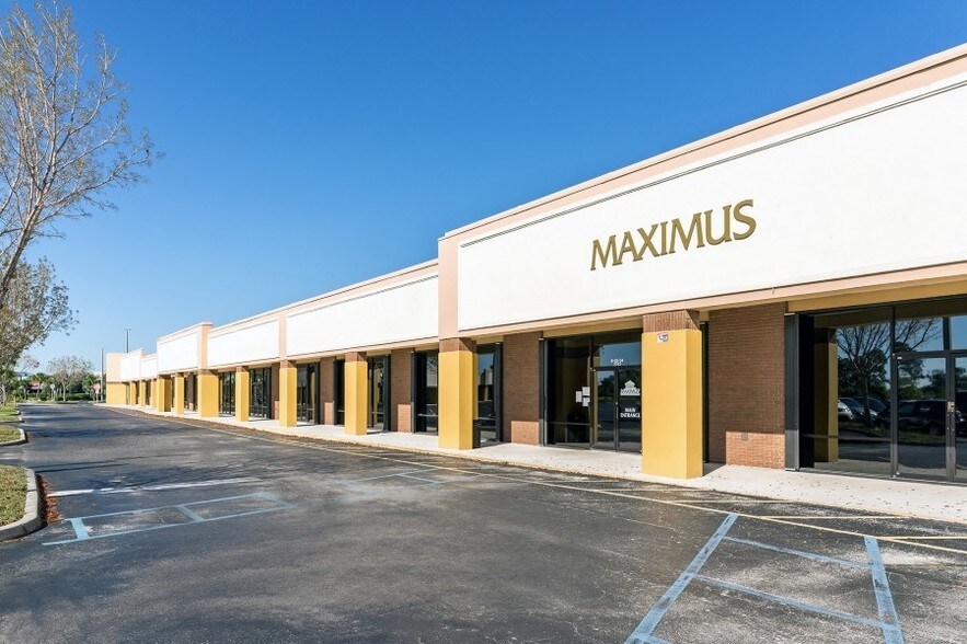 More Photos Of 2705-2819 Peters Rd, Fort Pierce Office For Lease