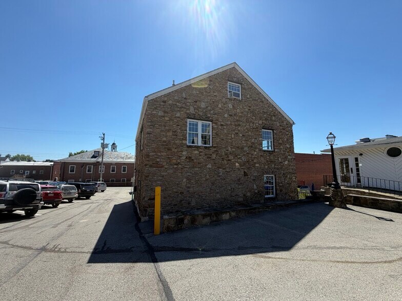 More Photos Of 120 N Market St, Ligonier Township Storefront Retail Office For Sale