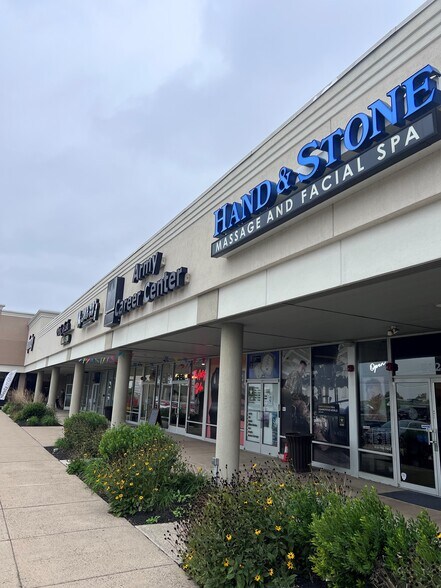 More Photos Of 500-516 N Oxford Valley Rd, Langhorne Unknown For Lease