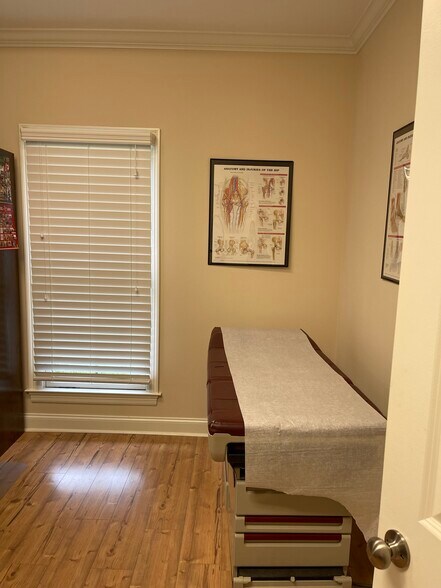 More Photos Of 9456 Jefferson Hwy, Baton Rouge Medical For Lease