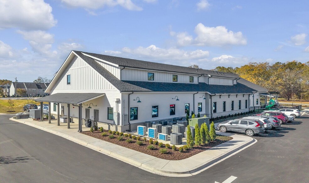 More Photos Of 559 Harrison Bridge Rd, Simpsonville Healthcare For Sale