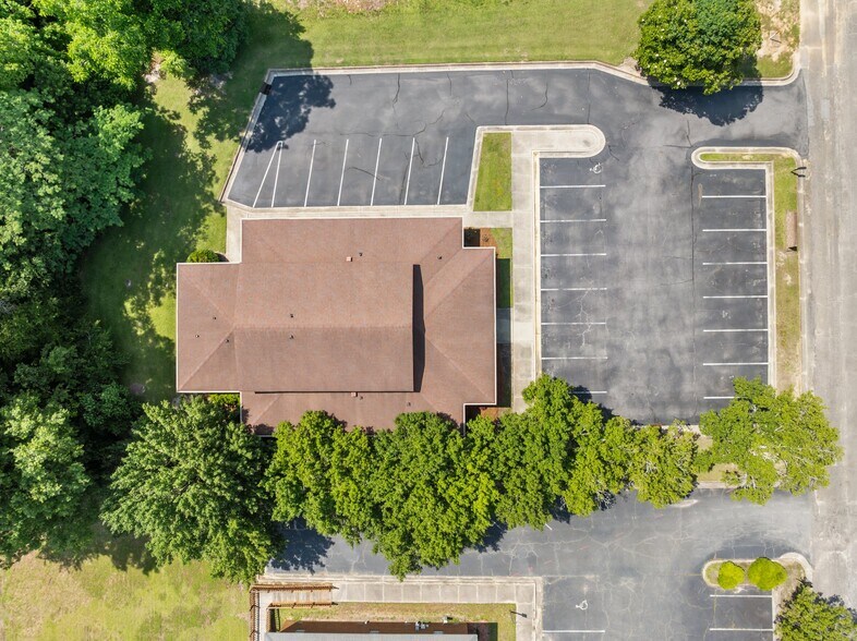 More Photos Of 2503 N Queen St, Kinston Medical For Sale