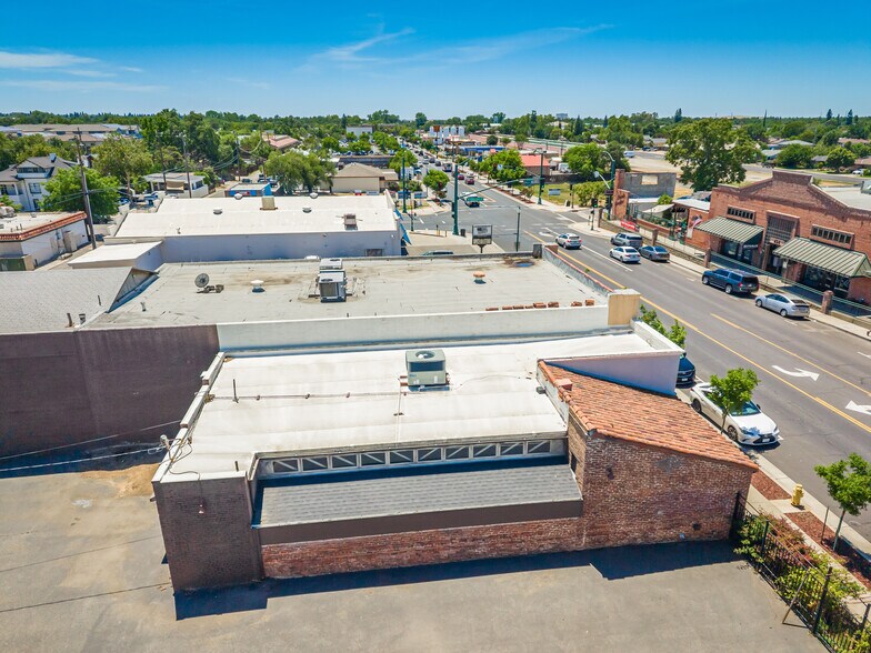 More Photos Of 451-453 G St, Lincoln Freestanding For Sale