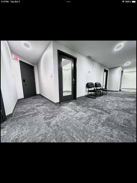 More Photos Of 2569 Romig Rd, Akron Office For Lease