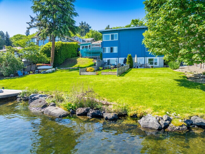 More Photos Of 8716 Sand Point Way NE, Seattle Apartments For Sale