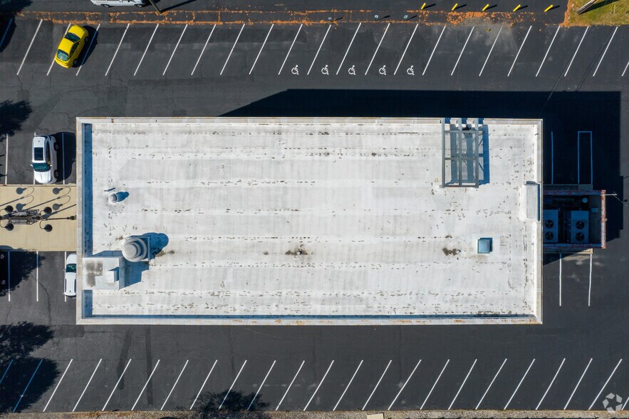 More Photos Of 1110 Morse Rd, Columbus Loft Creative Space For Lease