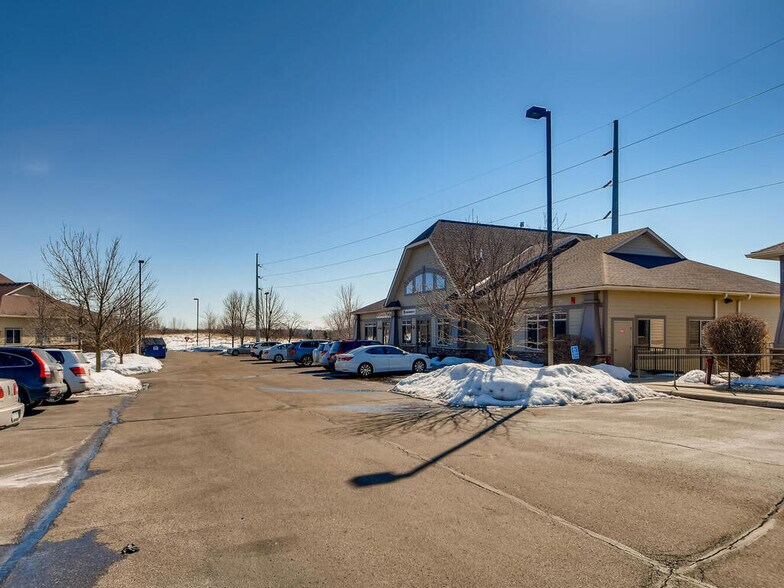 More Photos Of 7975 Stone Creek Dr, Chanhassen Office For Sale