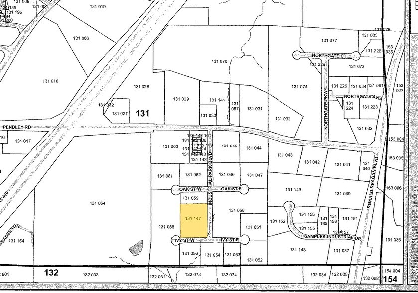 More Photos Of 2470-2480 Industrial Park Blvd, Cumming Warehouse For Sale