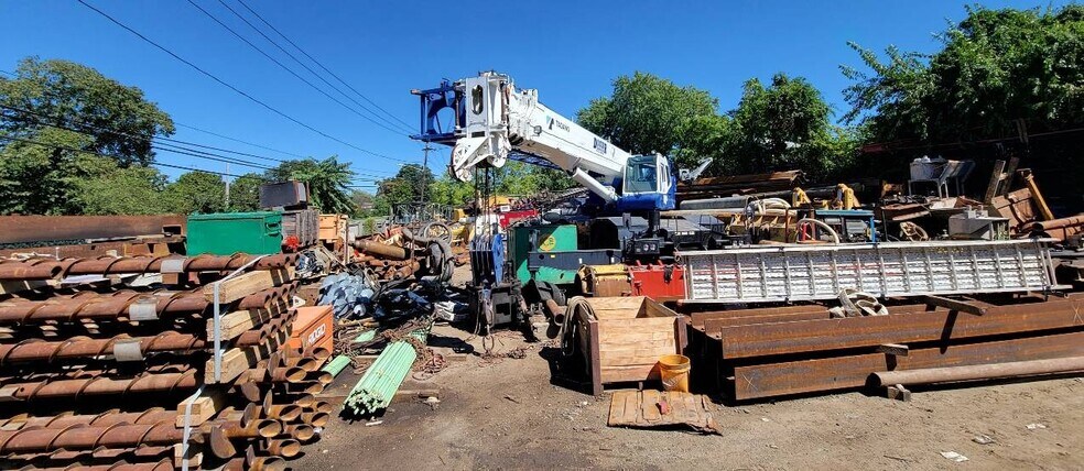 More Photos Of 110 Cherry Valley Ave, West Hempstead Warehouse For Sale