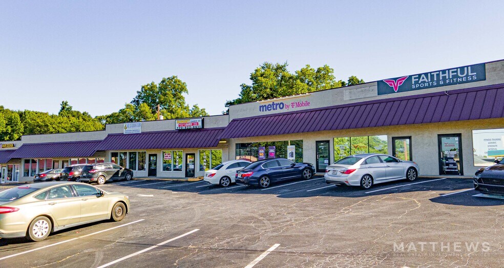 More Photos Of 1105-1107 West Ave SW, Conyers Supermarket For Sale