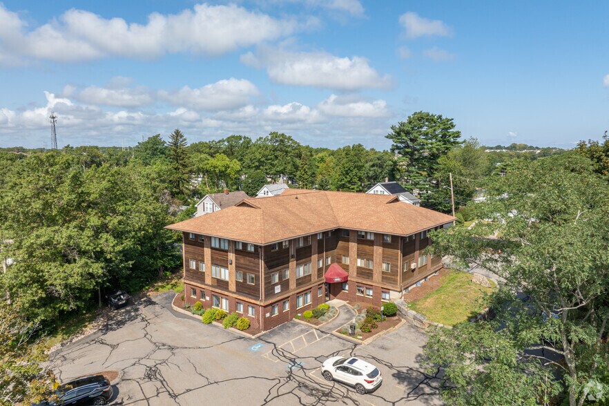 More Photos Of 210 Winter St, Weymouth Office For Lease