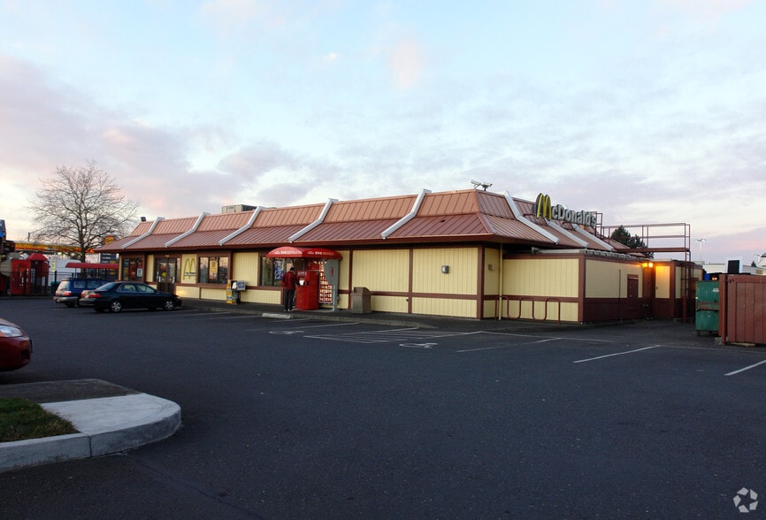 More Photos Of 17960-18200 NW Evergreen Pky, Beaverton Unknown For Lease