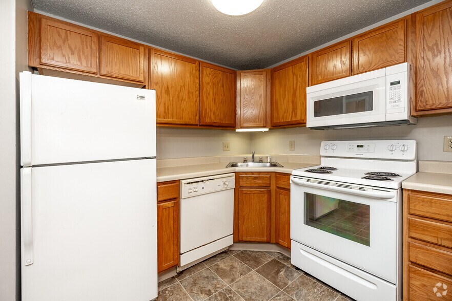 More Photos Of 1104 8th St, Boone Apartments For Sale