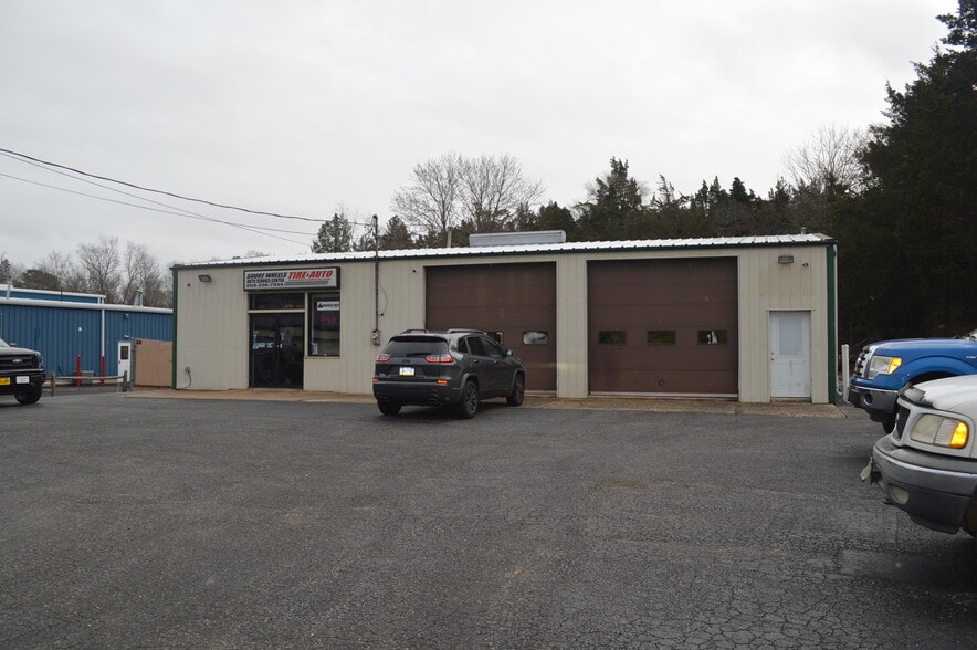 Primary Photo Of 328 E Main St, Tuckerton Flex For Sale