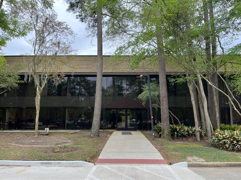 More Photos Of 600 Rockmead Dr, Kingwood Office For Lease