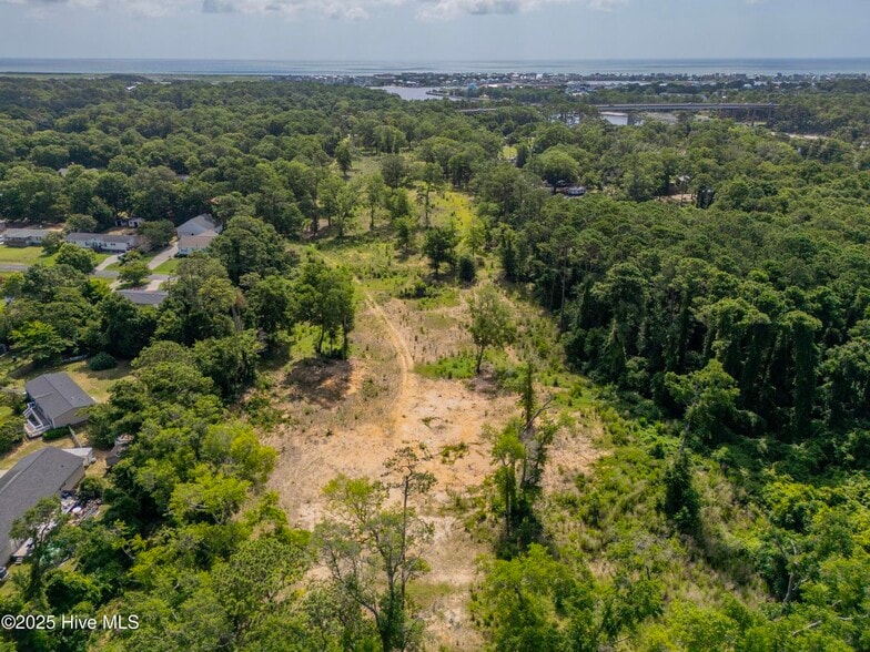 More Photos Of 9641 River Rd, Wilmington Trailer Camper Park For Sale