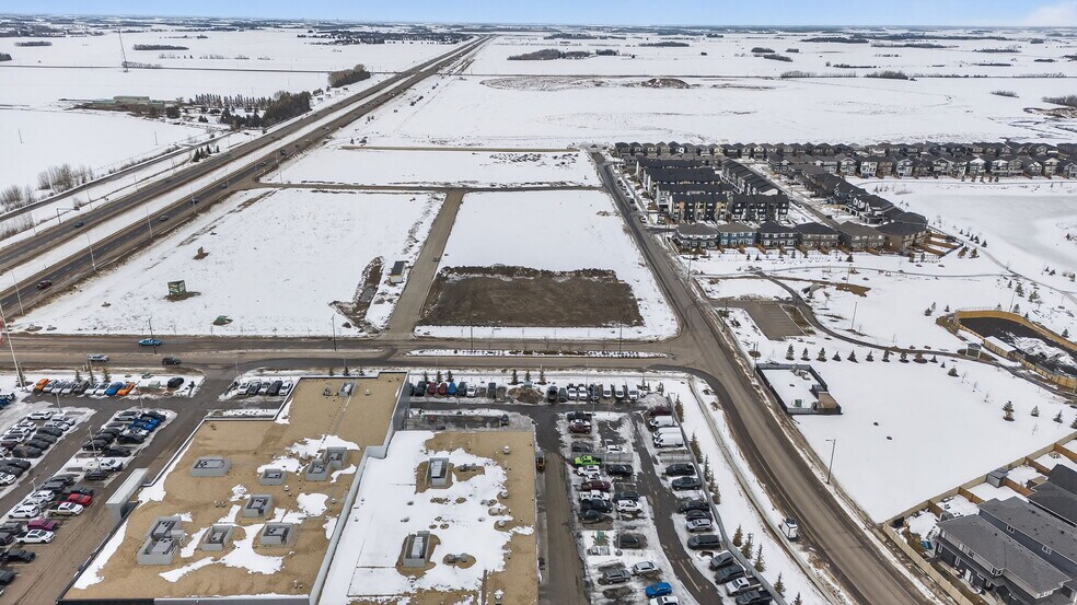 More Photos Of 1167 St Albert trl, St. Albert General Retail For Lease