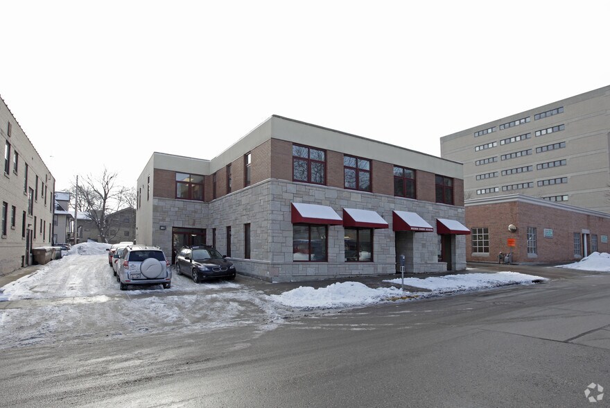 More Photos Of 321 E Main St, Madison Office For Lease