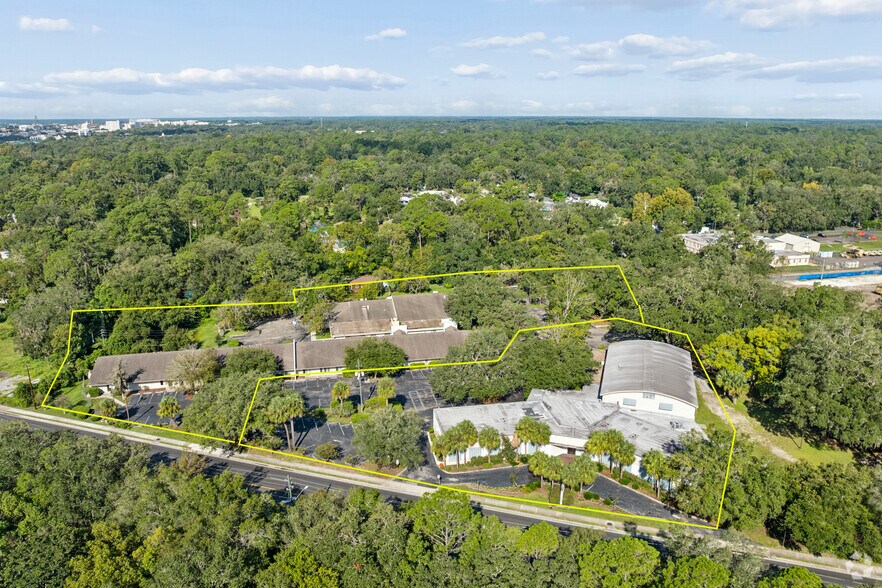 More Photos Of 730 NE Waldo Rd, Gainesville Office For Sale