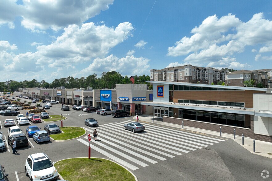 Primary Photo Of 2020 W Pensacola St, Tallahassee Storefront For Lease