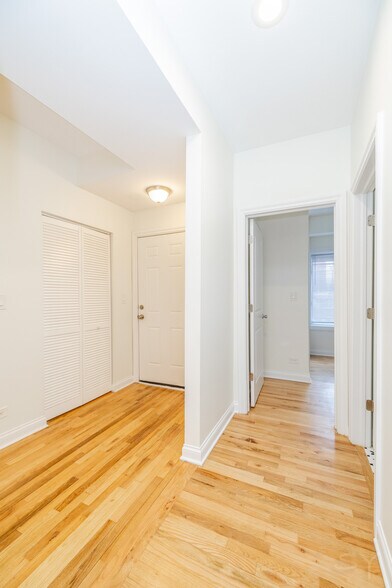 More Photos Of 6711 S Paxton Ave, Chicago Multifamily For Sale