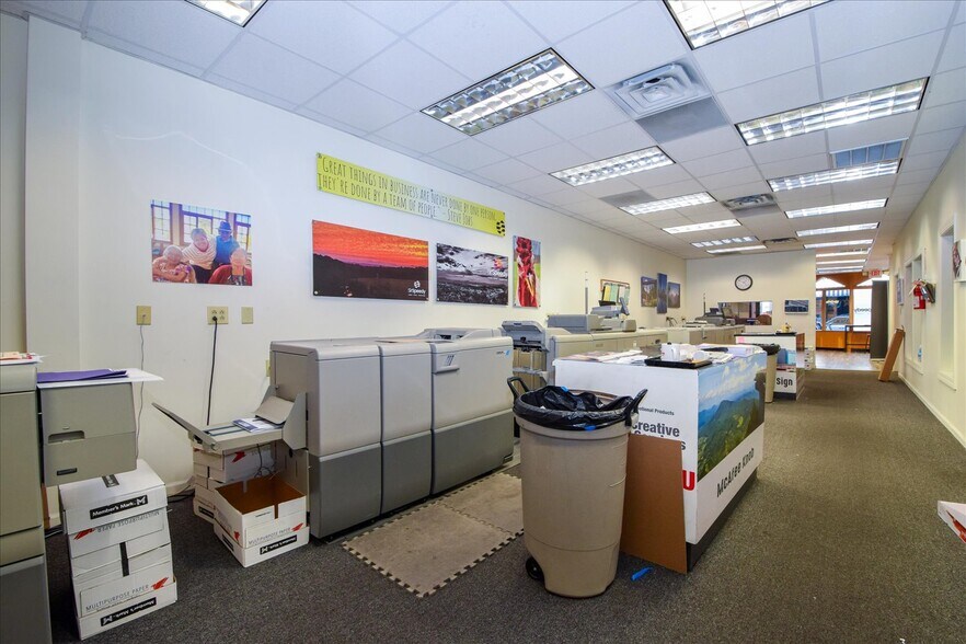 More Photos Of 22 Church Ave SW, Roanoke Storefront Retail Office For Sale