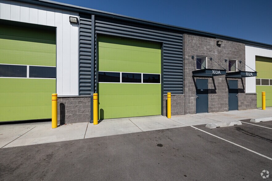 More Photos Of 3747 W Parkway Blvd, West Valley City Warehouse For Lease