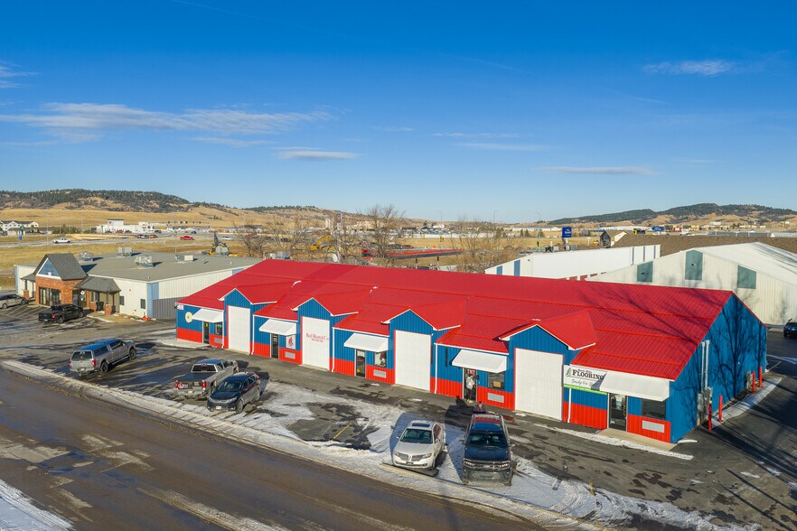More Photos Of 320 S 26th St, Spearfish Storefront Retail Office For Sale