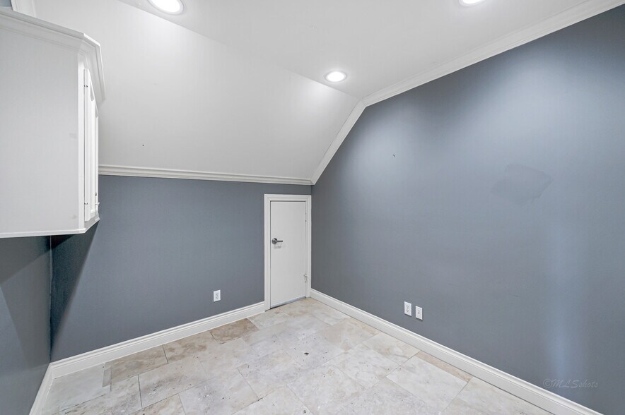More Photos Of 607 Park Grove Dr, Katy Medical For Lease