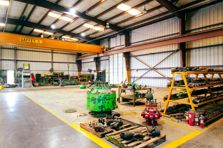 More Photos Of 4127 County Road 34, Robstown Warehouse For Sale