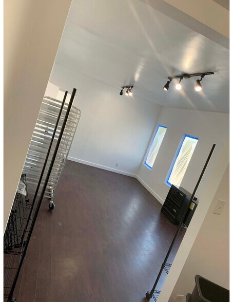 More Photos Of 1316-1330 Wilshire Blvd, Los Angeles Office For Lease