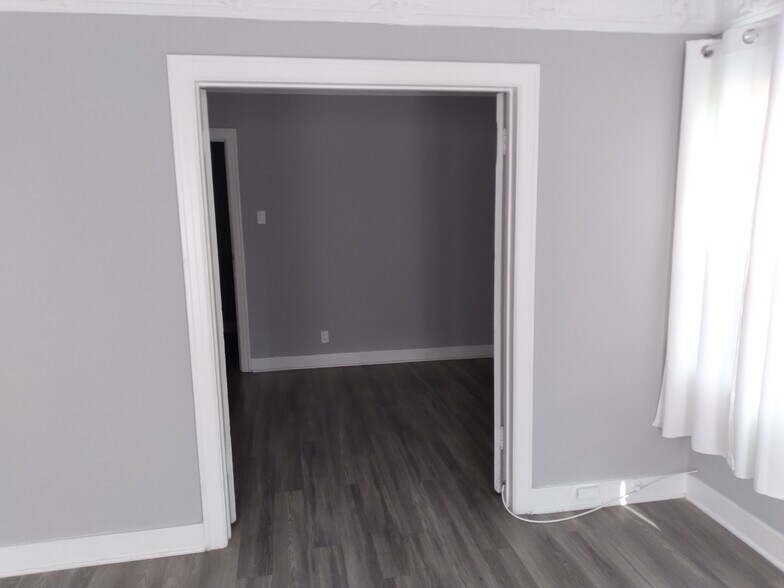 More Photos Of 907-909 Glendale Blvd, Los Angeles Apartments For Sale