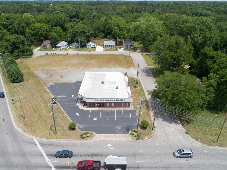 More Photos Of 1409 Clinton Rd, Fayetteville Storefront Retail Office For Lease