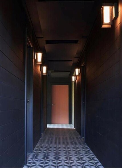 More Photos Of 201 Academy Dr, Austin Apartments For Sale