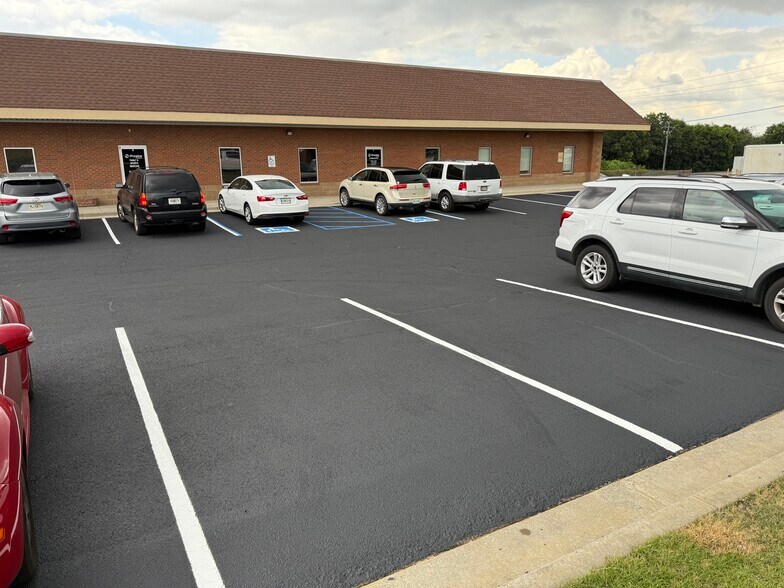 More Photos Of 922 E Jefferson St, Americus Medical For Lease
