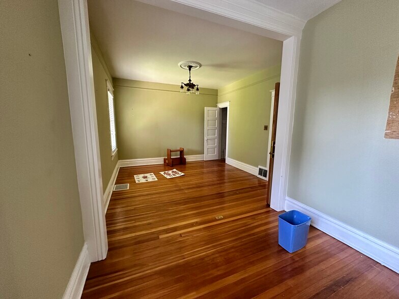 More Photos Of 4928 W 29th Ave, Denver Storefront Retail Office For Lease