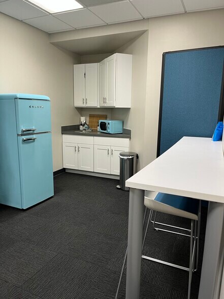 More Photos Of 2501 E Chapman Ave, Fullerton Coworking Space