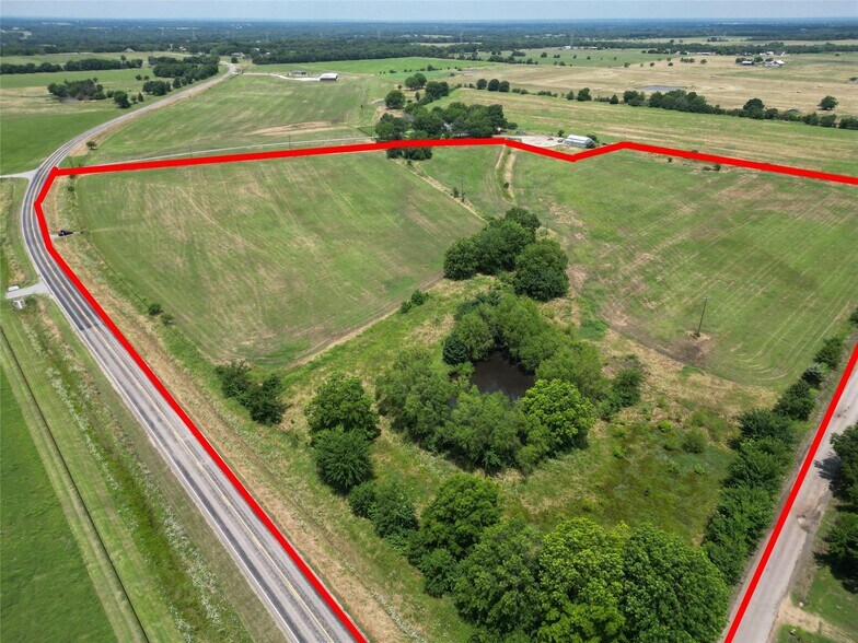 Primary Photo Of TBD W FM 898, Bonham Land For Sale
