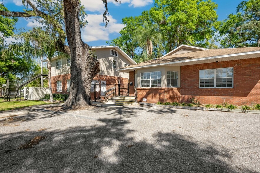 More Photos Of 38022 River Rd, Dade City Medical For Sale