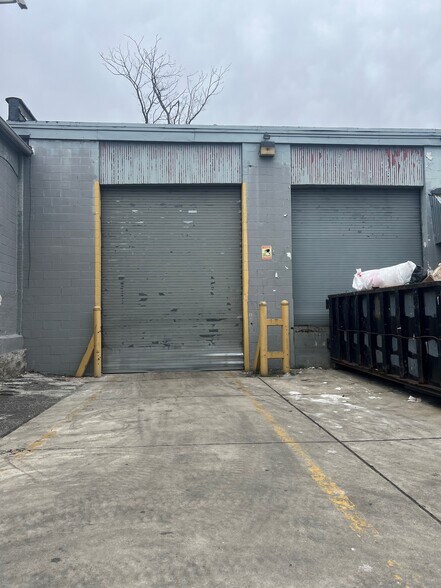 More Photos Of 347 E 22nd St, Paterson Manufacturing For Lease