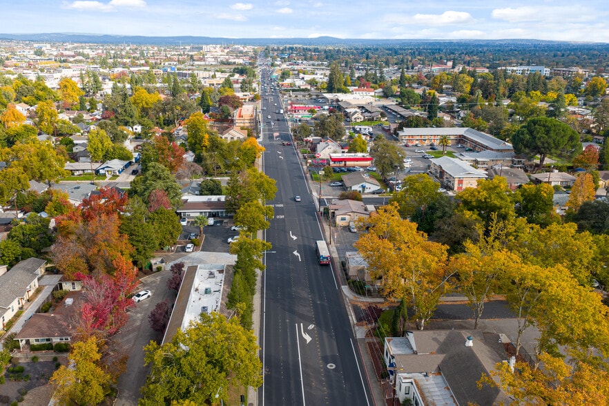 More Photos Of 800 Douglas Blvd, Roseville Medical For Sale