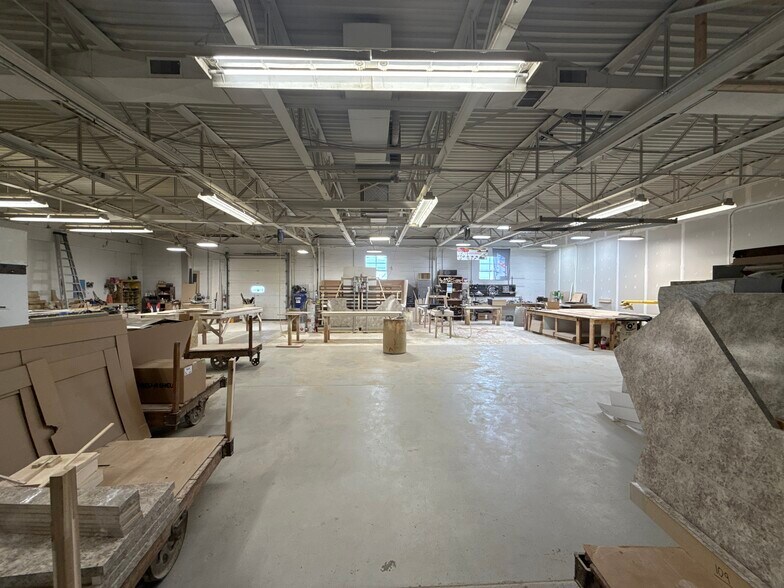 More Photos Of 1051 Hummel Ave, Lemoyne Warehouse For Sale