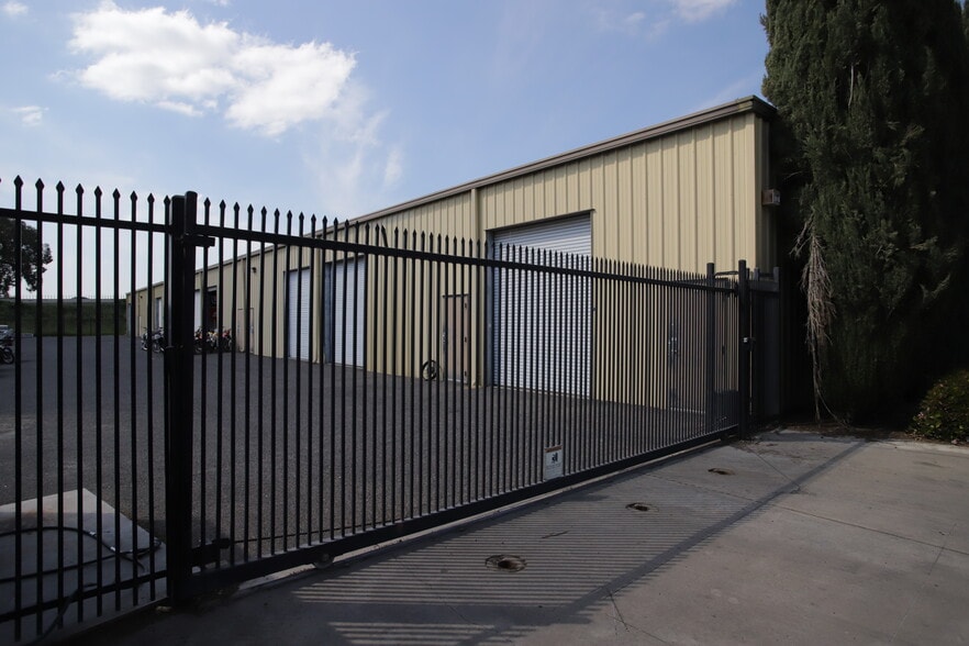 More Photos Of 1413 Lone Palm Ave, Modesto Unknown For Lease