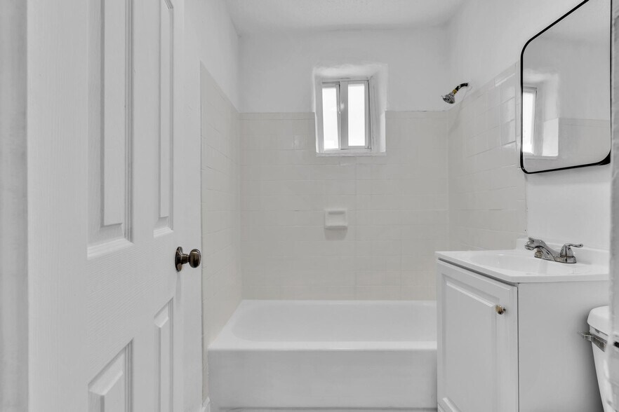 More Photos Of 2140-2160 NW 29th St, Oakland Park Apartments For Sale