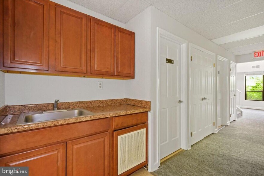 More Photos Of 8569-8573 Sudley Rd, Manassas Medical For Sale