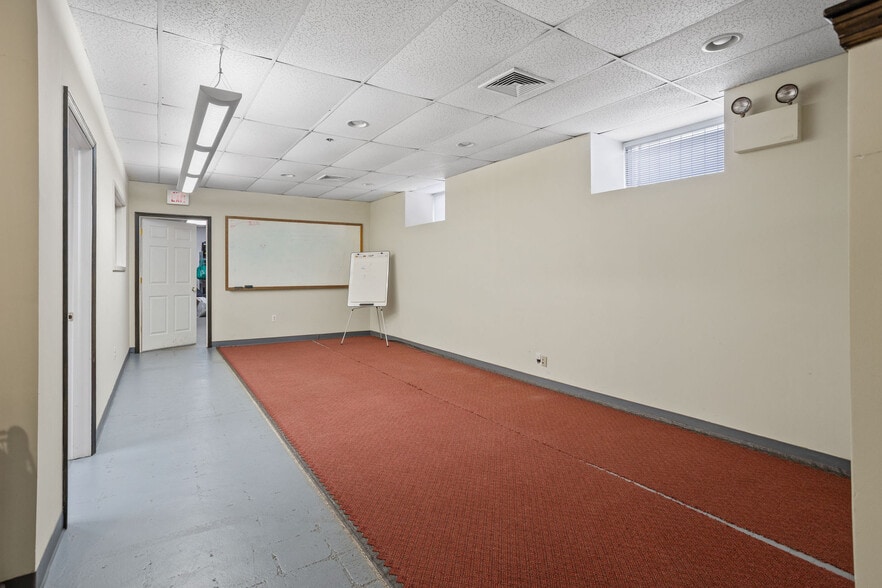 More Photos Of 120 N Warren, Trenton Office For Sale